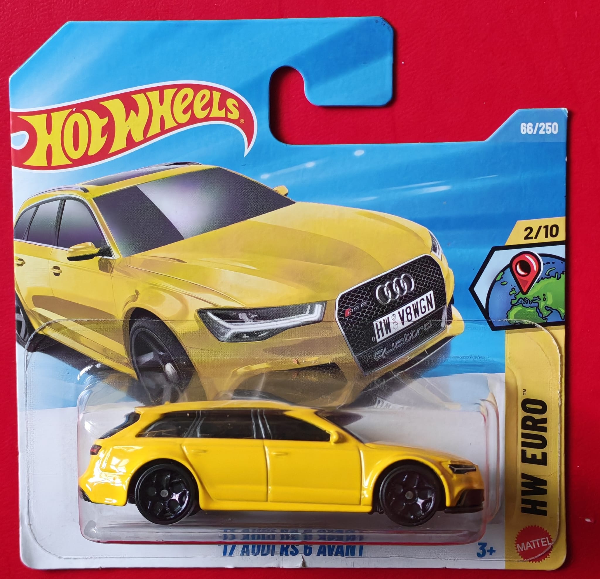 Hot Wheels  -  17 Audi RS 6 Avant  - JJJ33