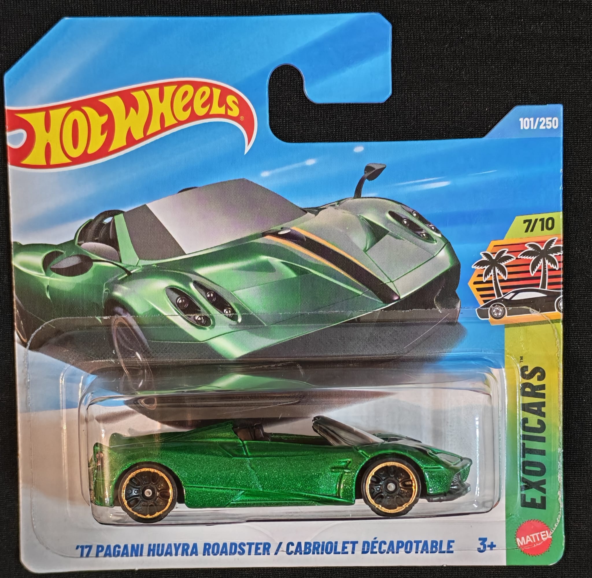 Hot Wheels -  ‘17 Pagani Huayra Roadster JJH99
