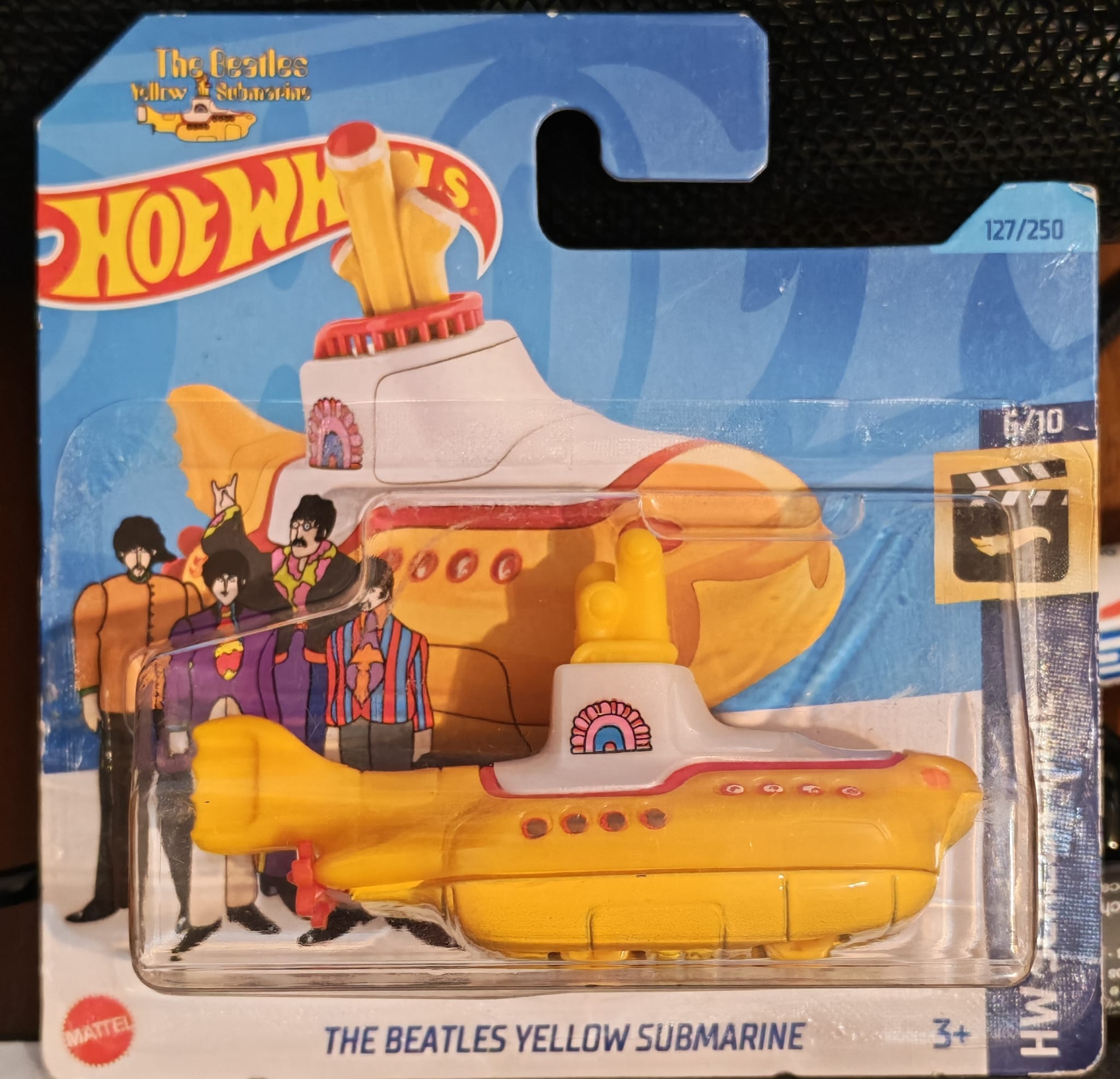 Hot Wheels - The Beatles Yellow Submarine - 2023