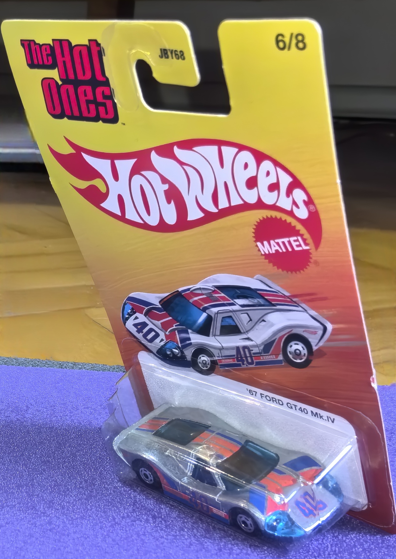 Hot Wheels -  The Hot Ones - '67 Ford GT10 MK.IV