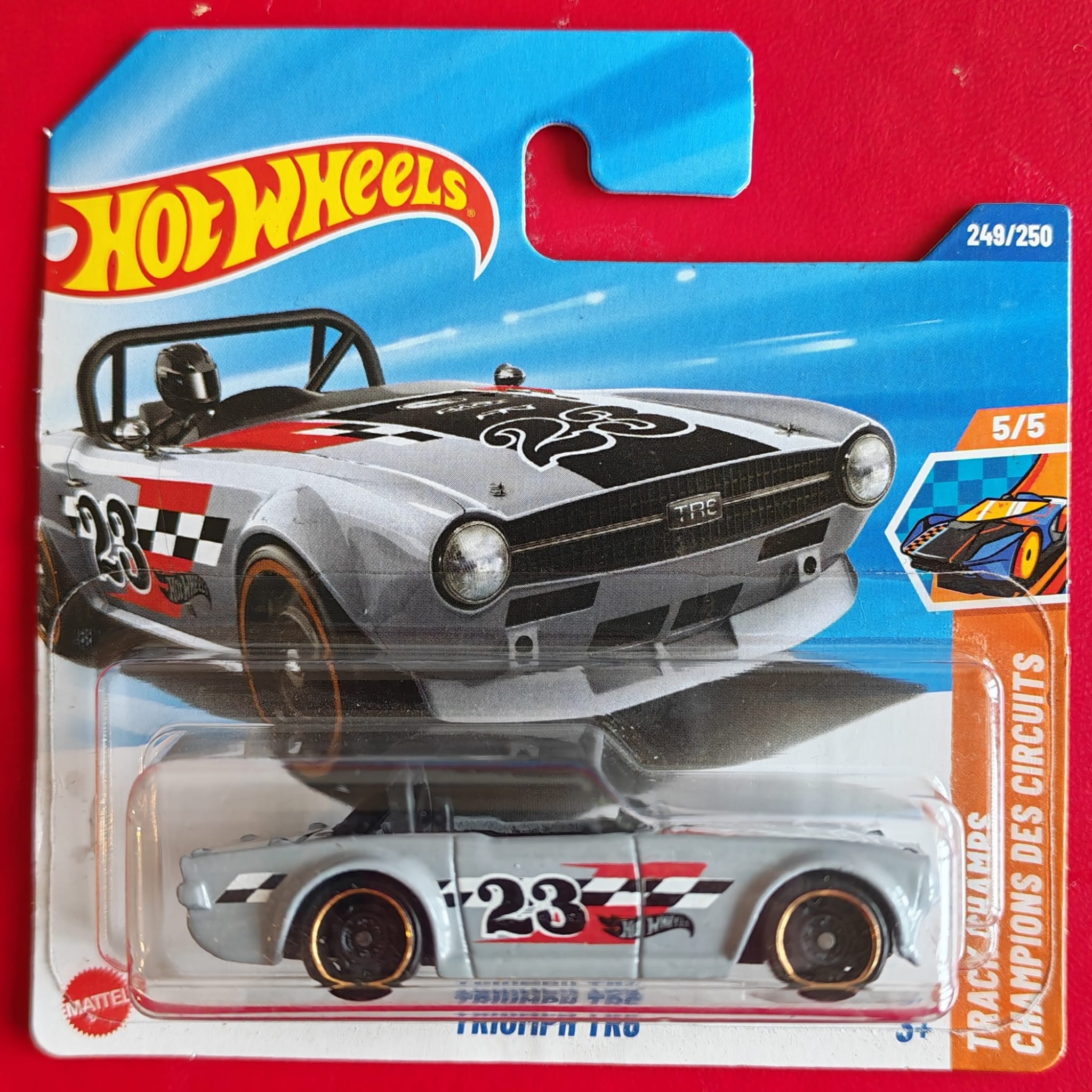 Hot Wheels - TH - Triumph Tr6 JBC34 Treasure Hunt (Track Champs)