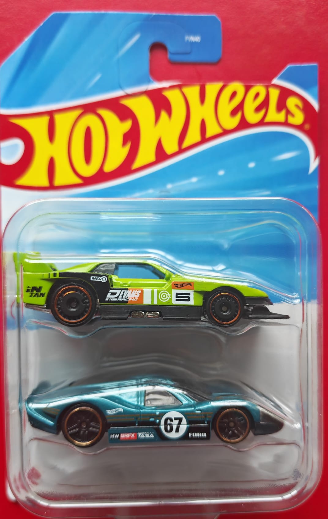 Hot Wheels - GT-Scorcher & Ford GT40 MK.4 1967 – 2025 - 1/64 Duo Pack